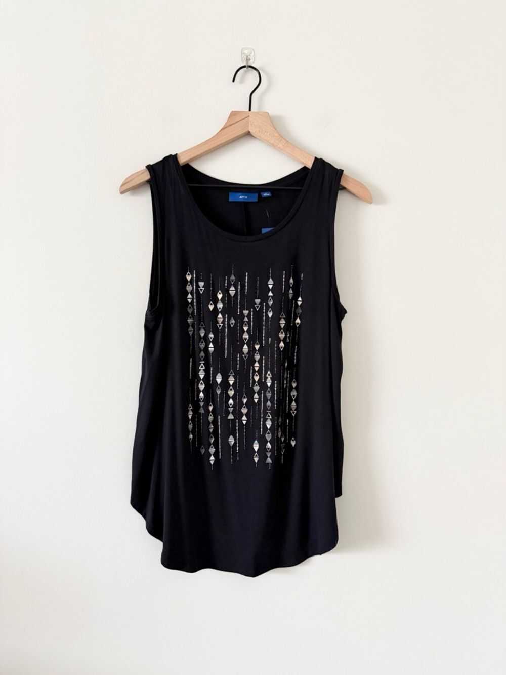 NWT Apt. 9 Black Tank with Silver Gold Glitter Vertical Embellishments Size M